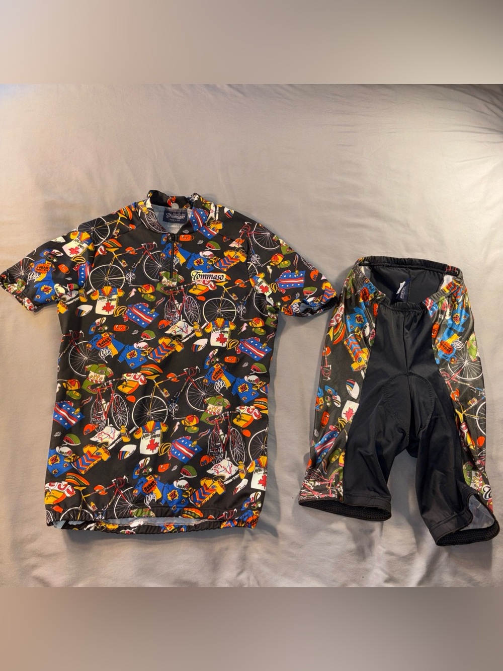 Tommaso Cycling Jersey Shorts Set Italy Vintage Graphic Print 90’s Padded Pocket